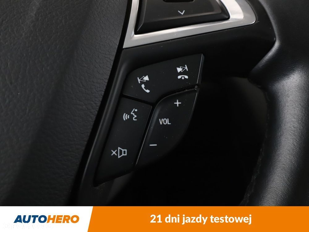 Ford Mondeo - 27