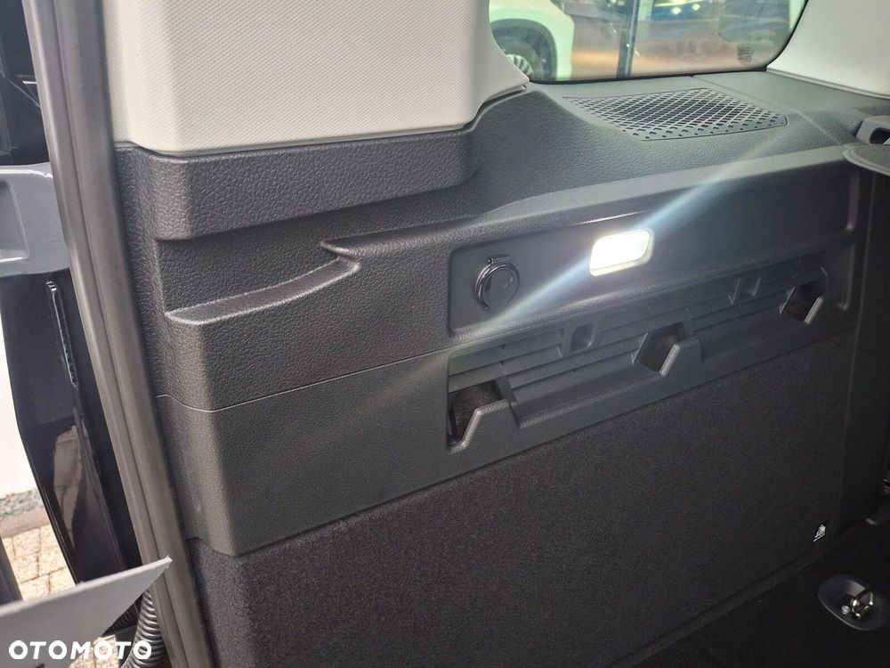 Volkswagen Caddy - 31