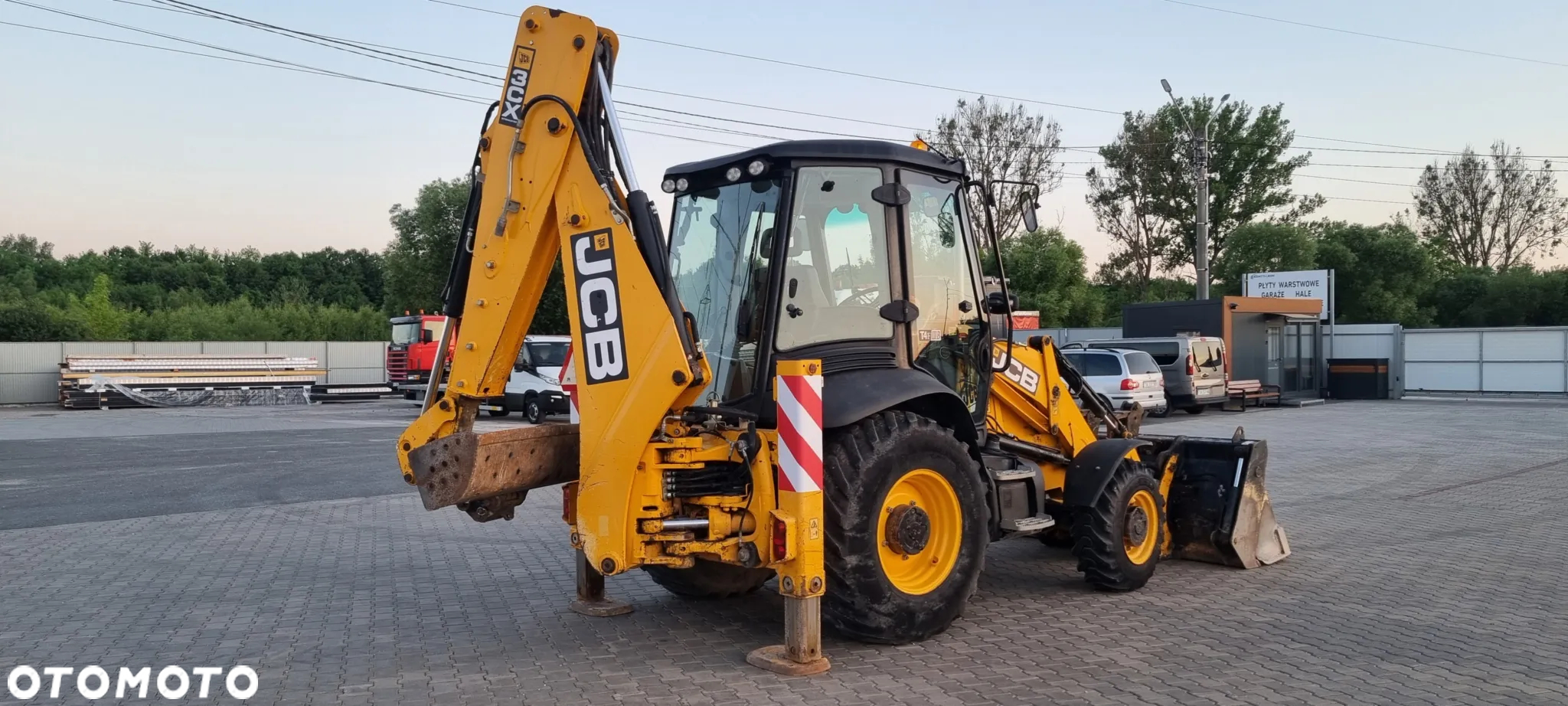 JCB 3CX ECO - 24
