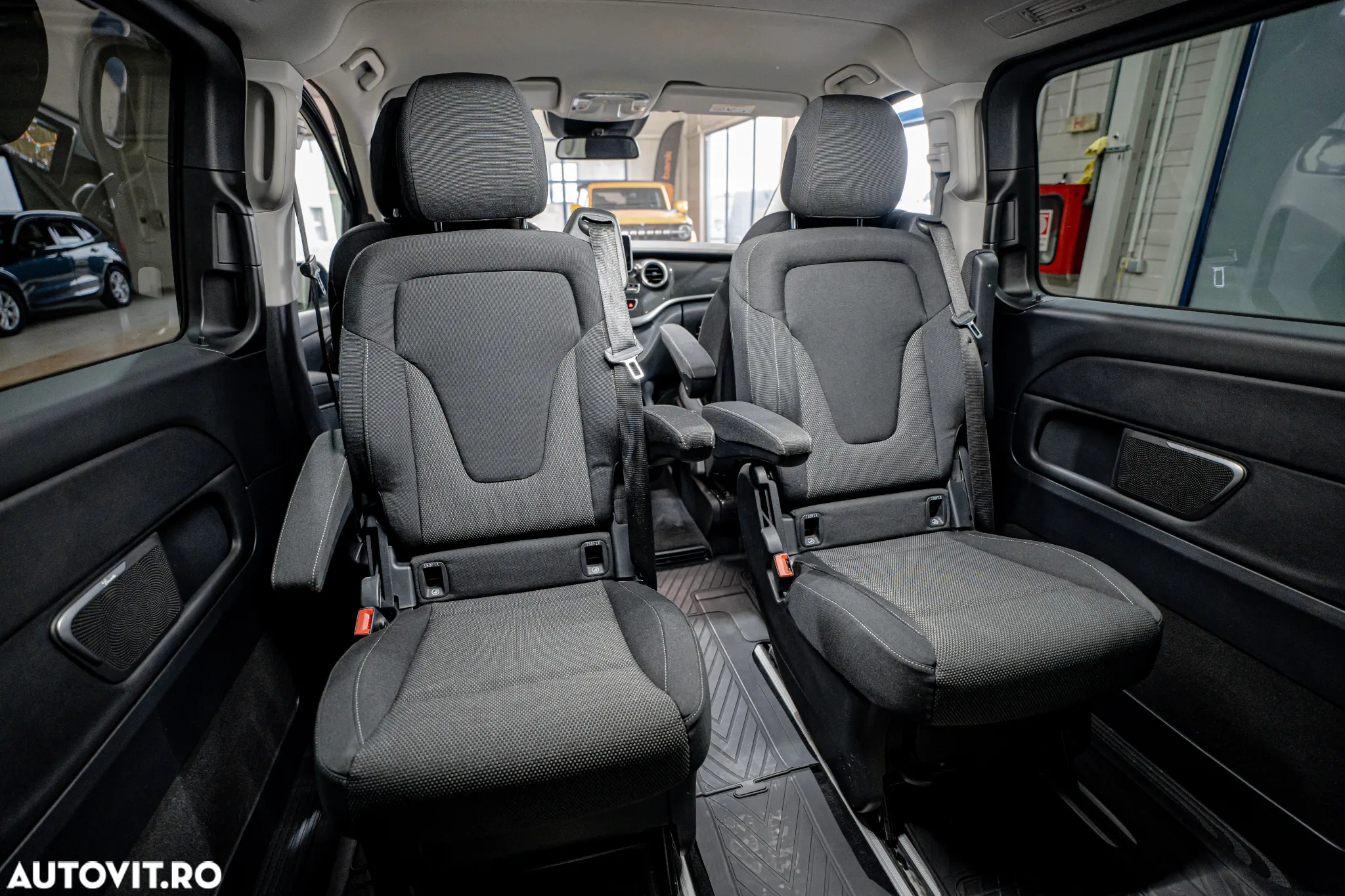Mercedes-Benz V 250 d Combi Lung 190 CP AWD 9AT - 22