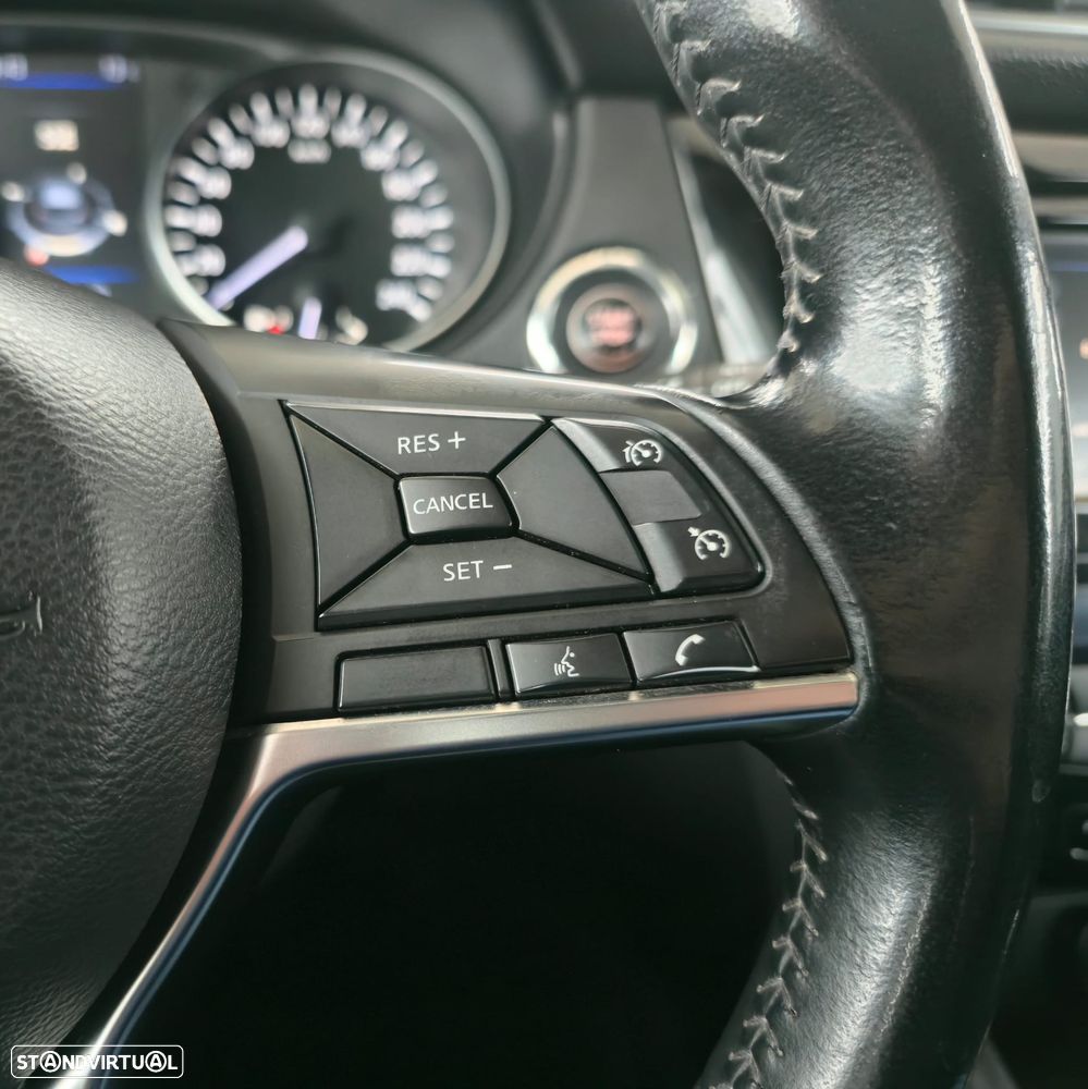 Nissan Qashqai 1.3 DIG-T N-Connecta - 11