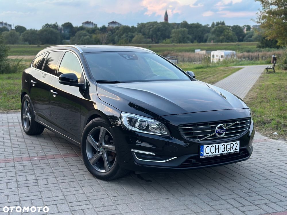 Volvo V60 D4 Drive-E Dynamic Edition (Momentum) - 2