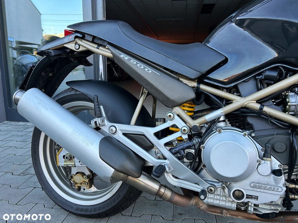 Ducati Monster - 2