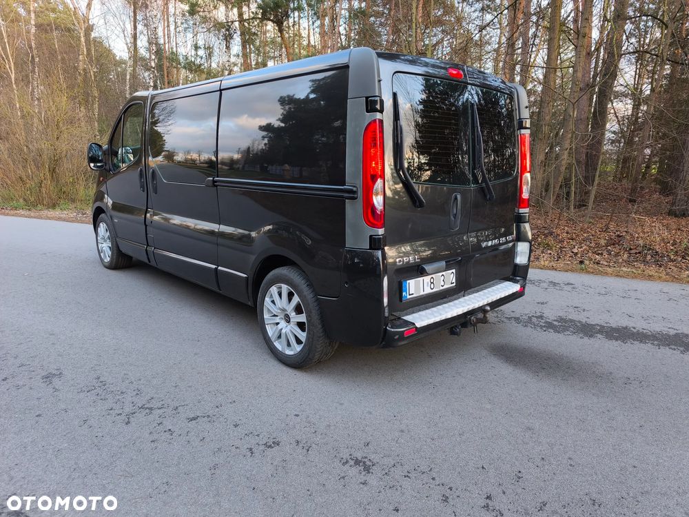 Opel VIVARO - 22