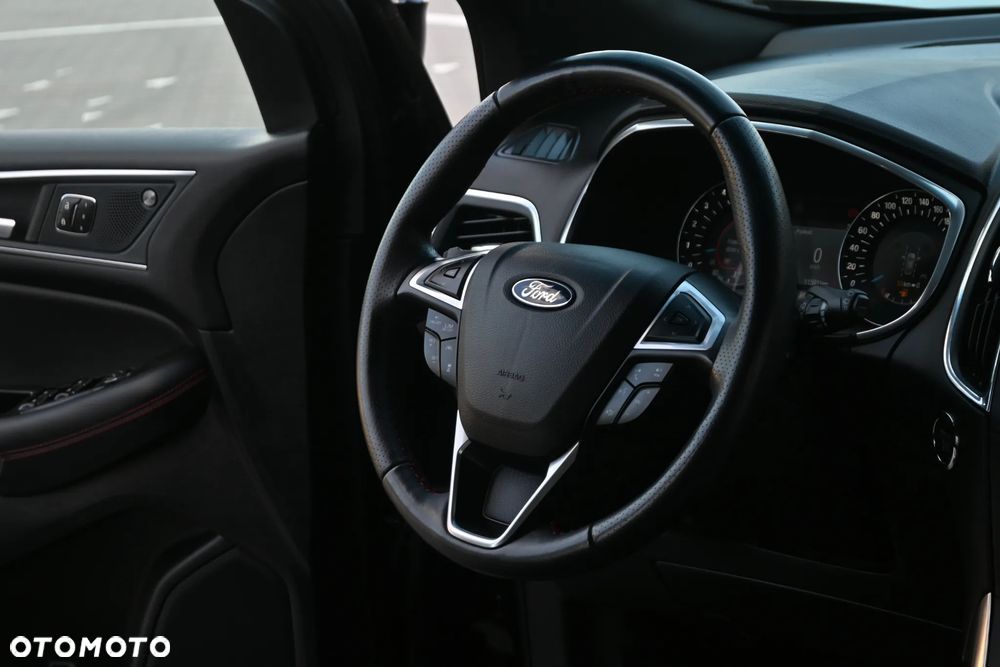 Ford Edge 2.0 EcoBlue Bi-Turbo 4x4 ST-LINE - 28