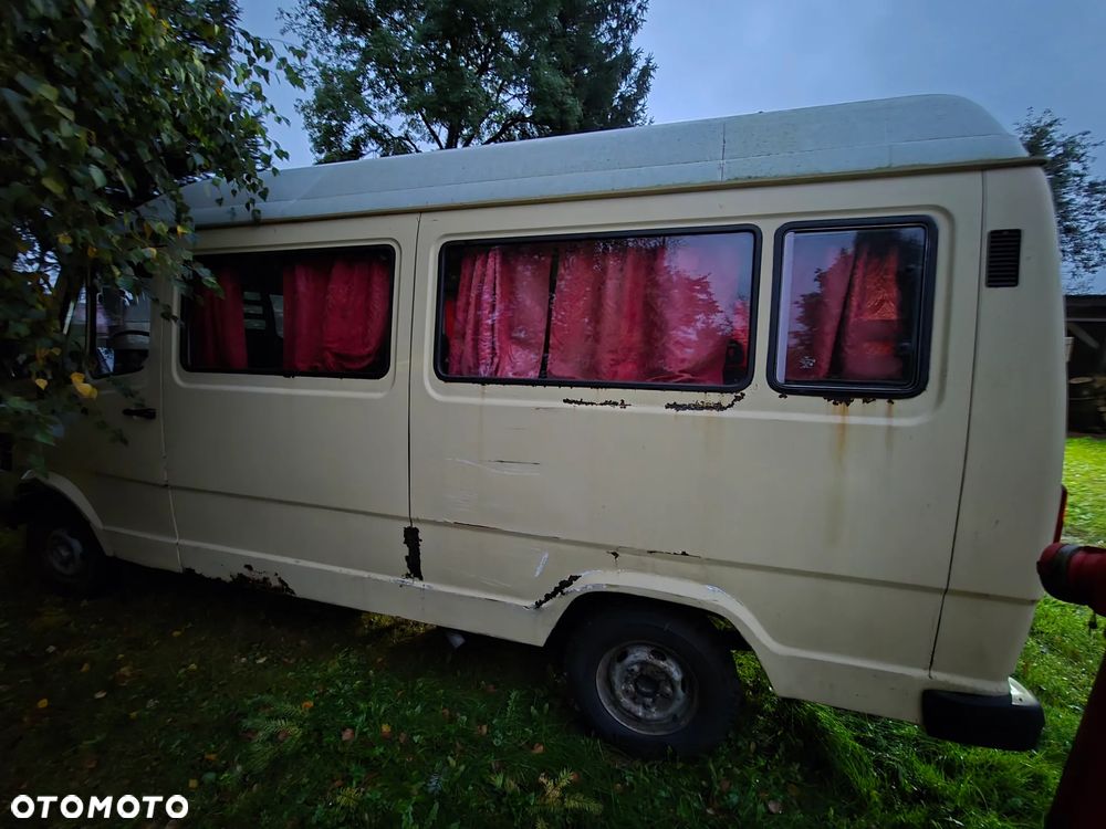 Mercedes-Benz Inny - 3