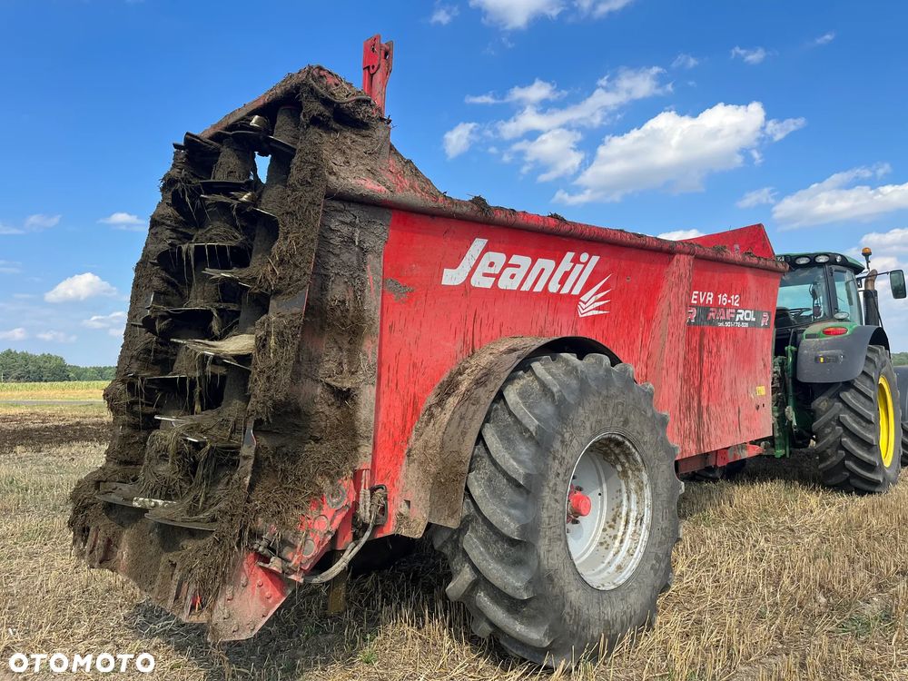 Inny Rozrzutnik obornika Jeantil 16-12 - 4