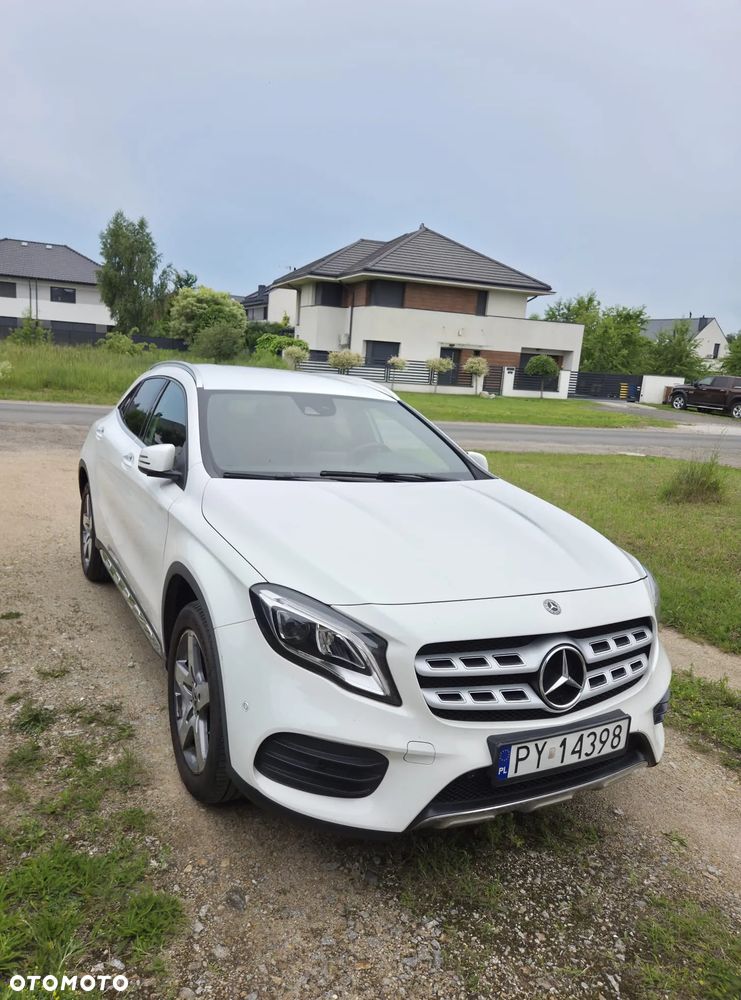 Mercedes-Benz GLA 200 7G-DCT AMG Line - 4