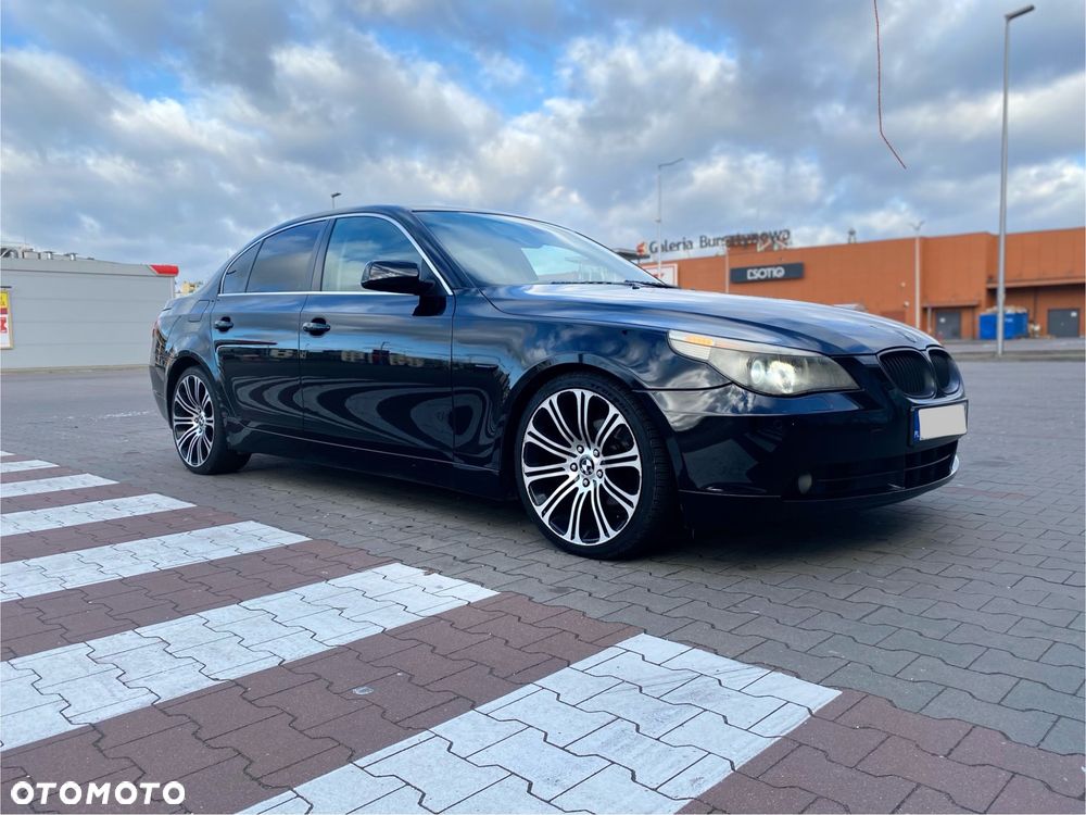 BMW Seria 5 525d - 1