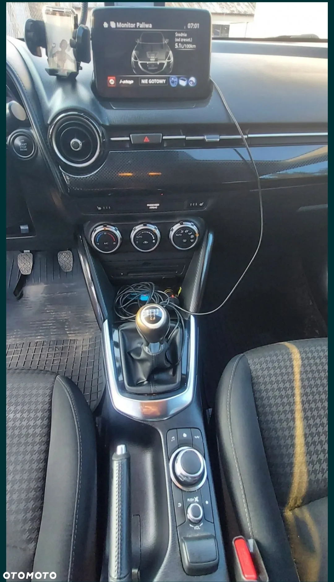 Mazda 2 SKYACTIV-G 90 Center-Line - 17