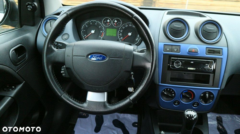 Ford Fiesta 1.25 Ambiente - 17