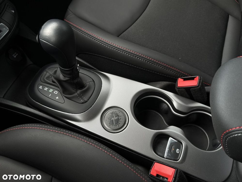 Fiat 500X 1.5 T4 Hybrid Sport DCT - 24