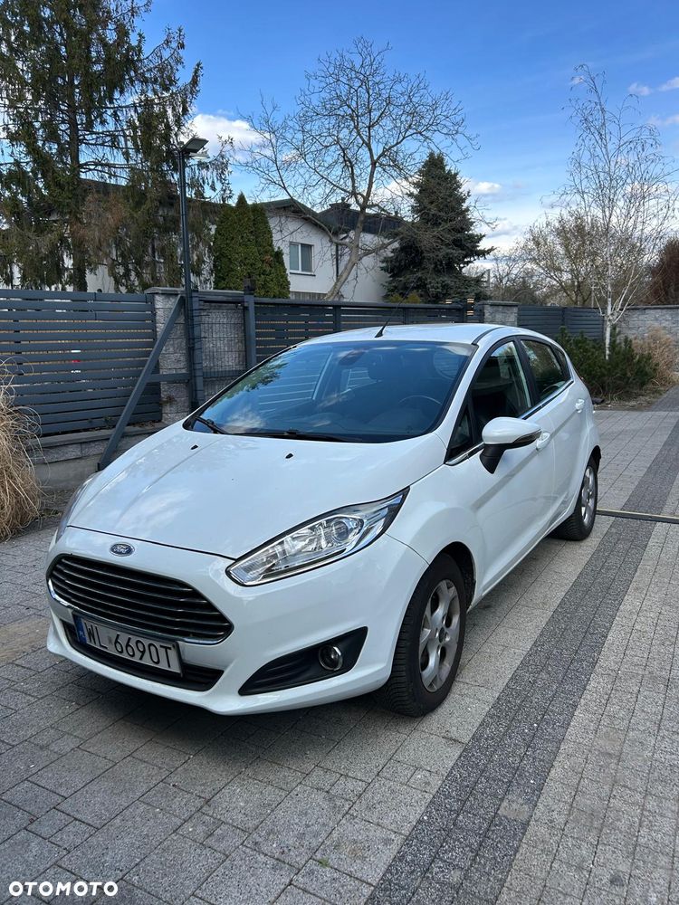 Ford Fiesta - 2