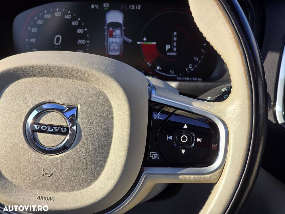 Volvo XC 90 - 17
