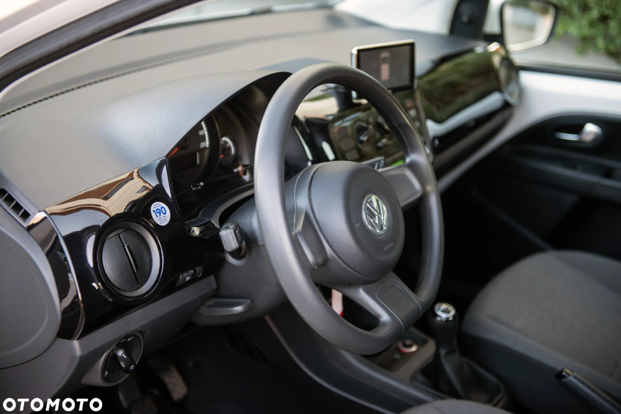 Volkswagen up! 1.0 United - 19
