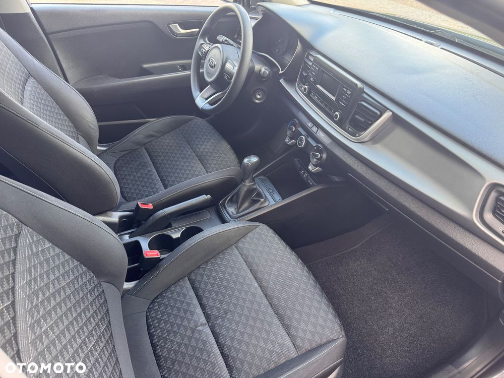 Kia Rio 1.4 M - 16