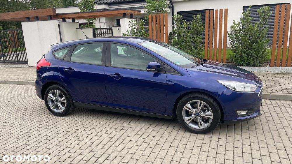 Ford Focus 1.0 EcoBoost STart-Stopp-System TITANIUM - 5