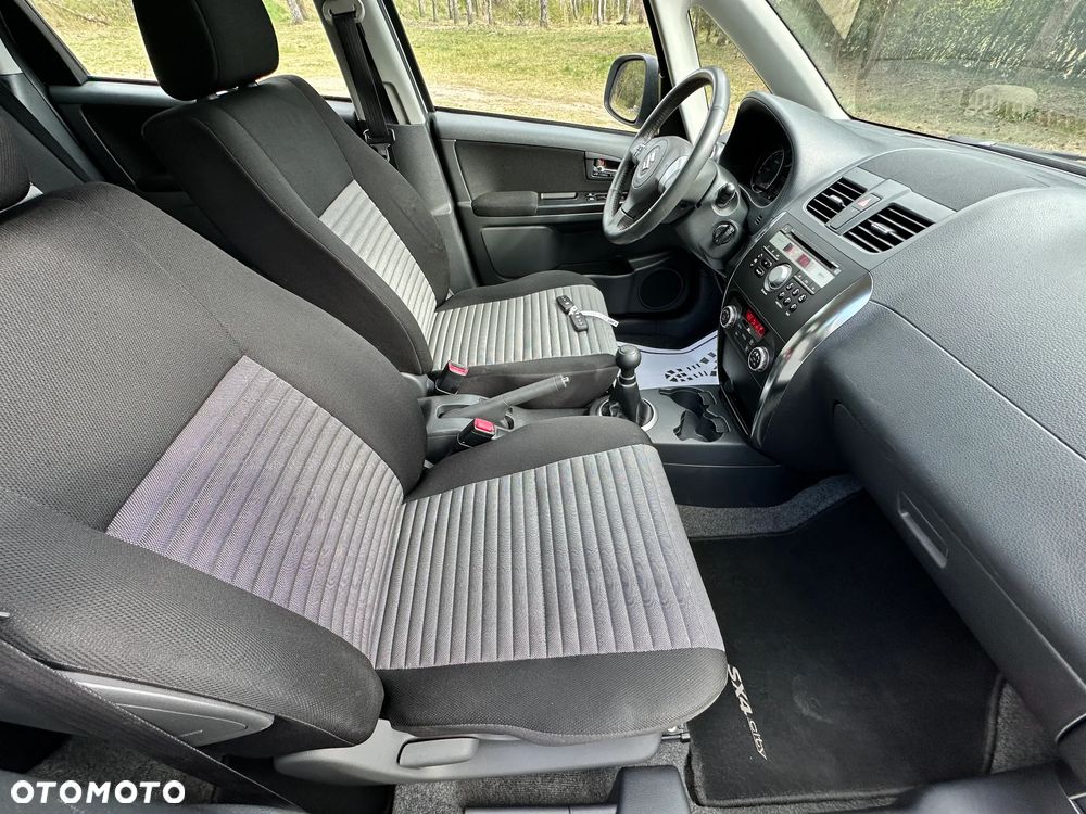 Suzuki SX4 1.6 VVT 4x2 City+ - 27