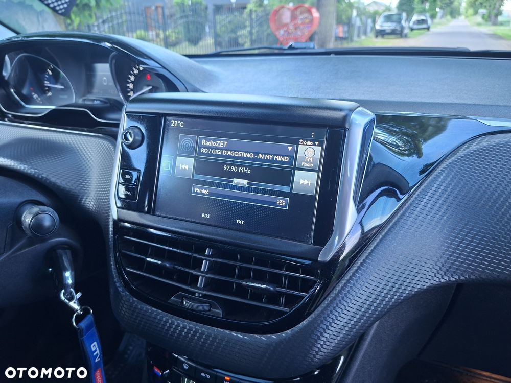 Peugeot 208 1.2 PureTech Allure S&S - 14