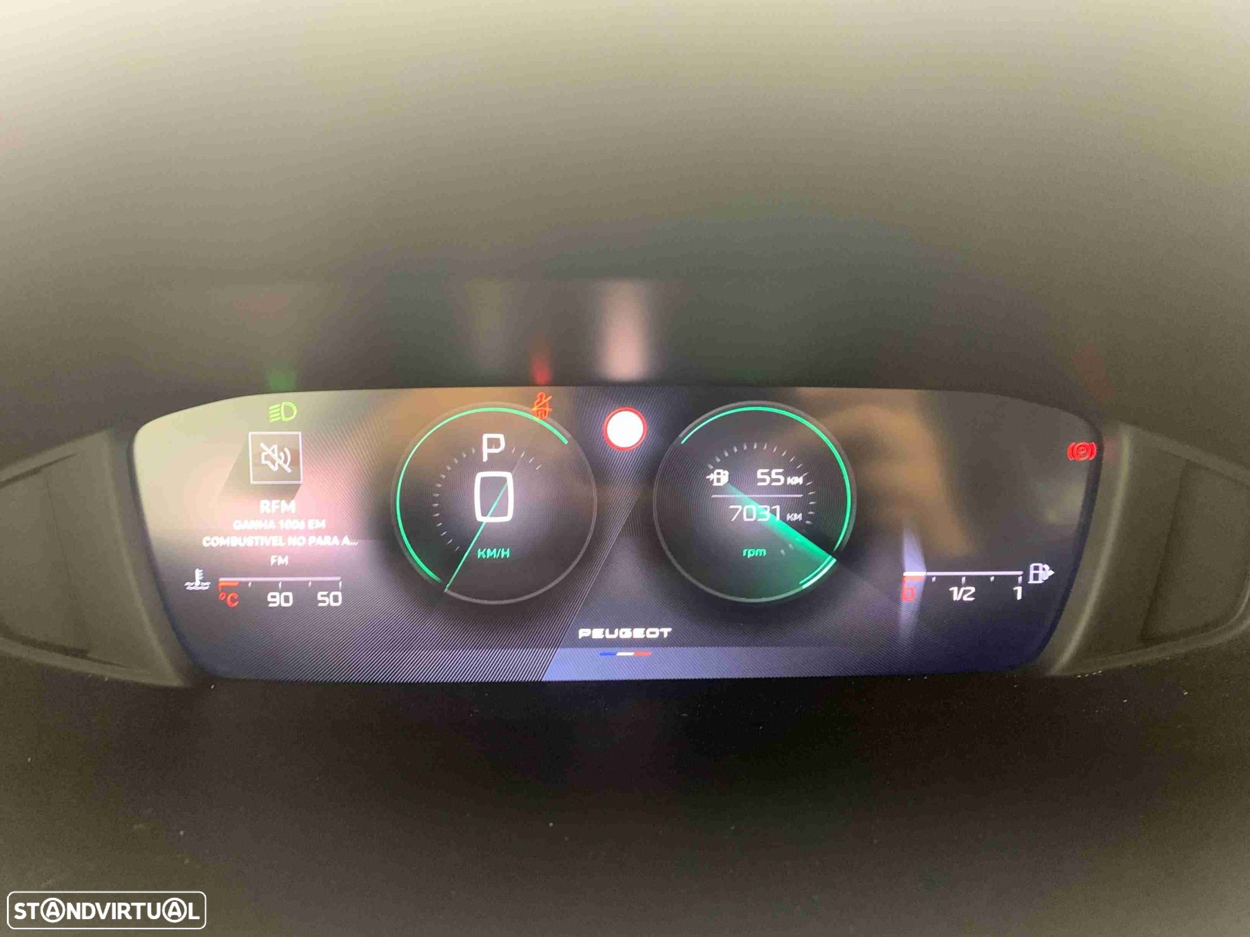 Peugeot 408 1.2 PureTech Allure EAT8 - 8