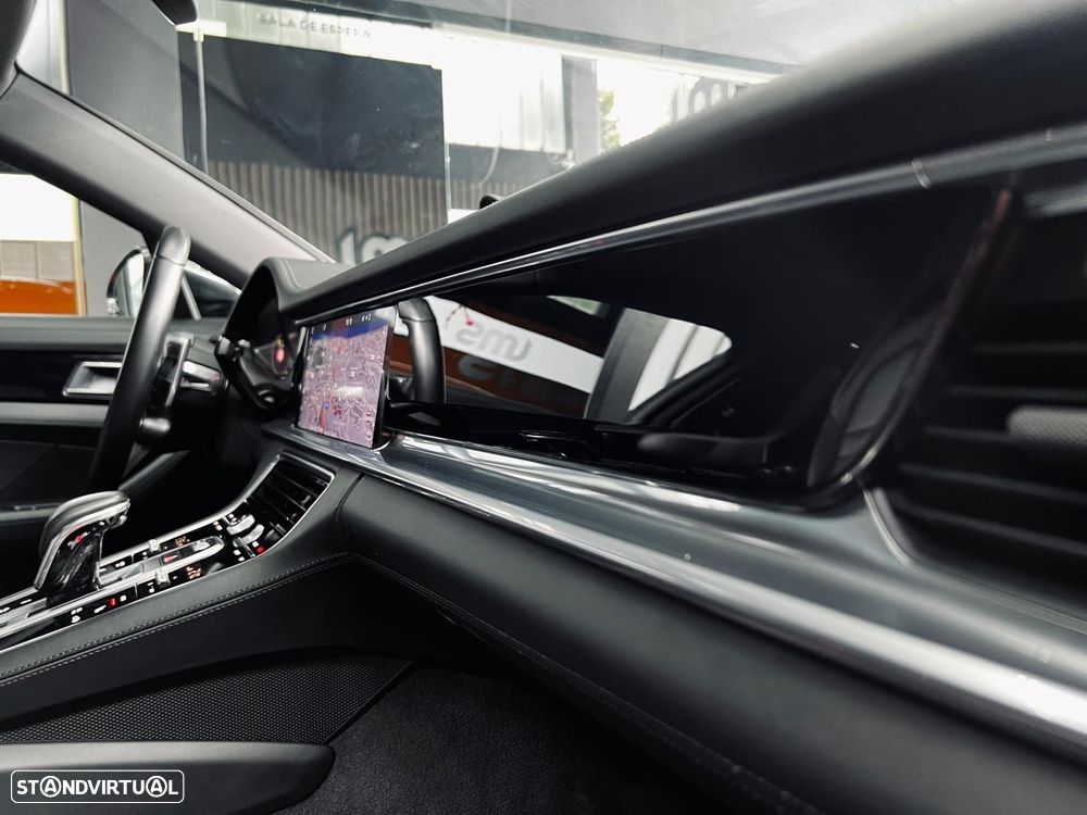 Porsche Panamera 4 S - 39