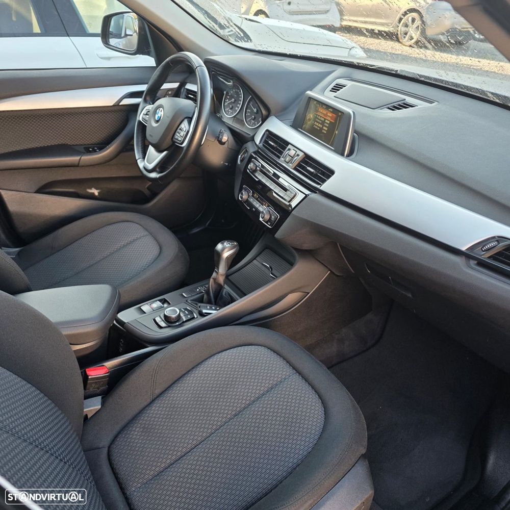 BMW X1 20 d sDrive Auto Advantage - 32