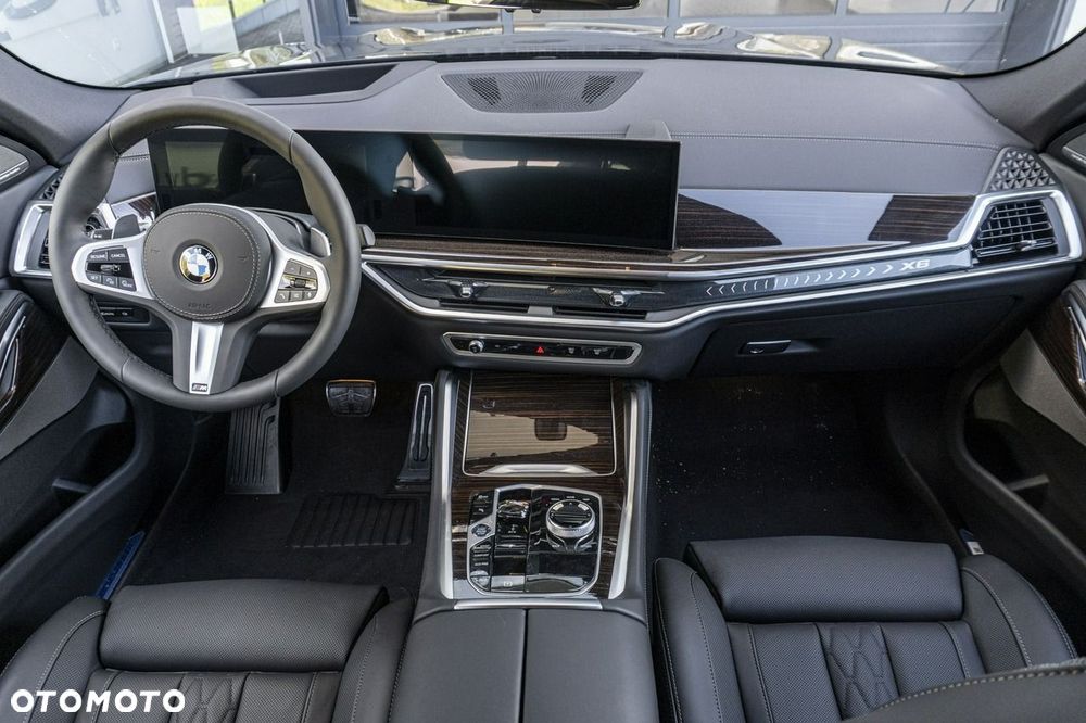 BMW X6 - 16