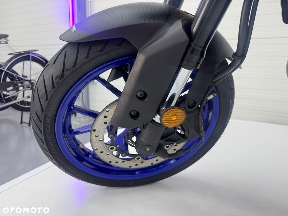 Yamaha MT - 19