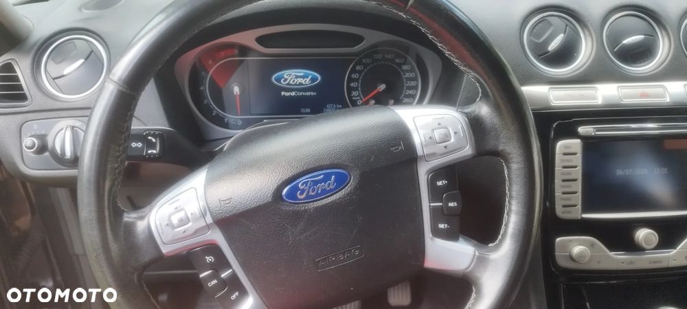 Ford Galaxy - 17