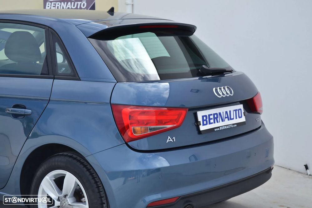 Audi A1 Sportback 1.4 TDI S tronic - 10