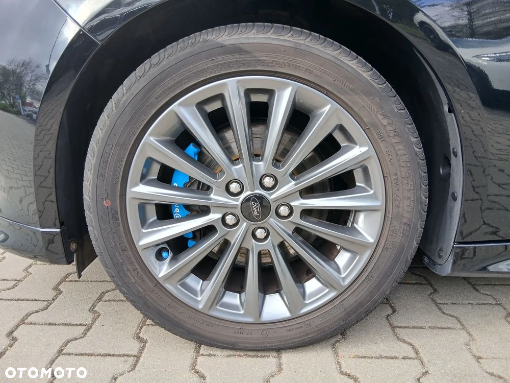 Ford Focus 1.5 EcoBoost ST-Line - 16
