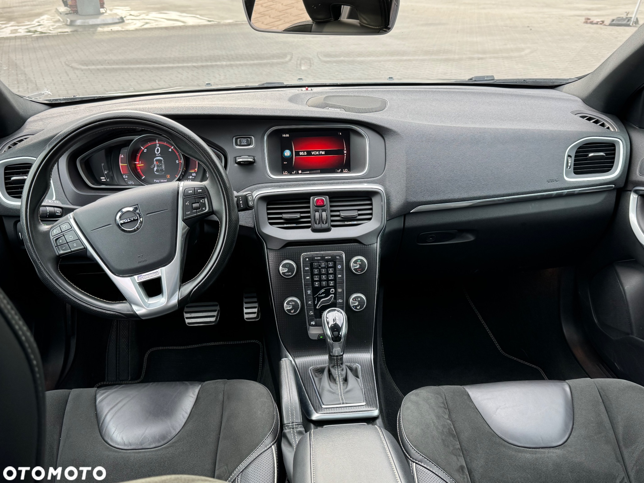 Volvo V40 D3 Geartronic RDesign - 9