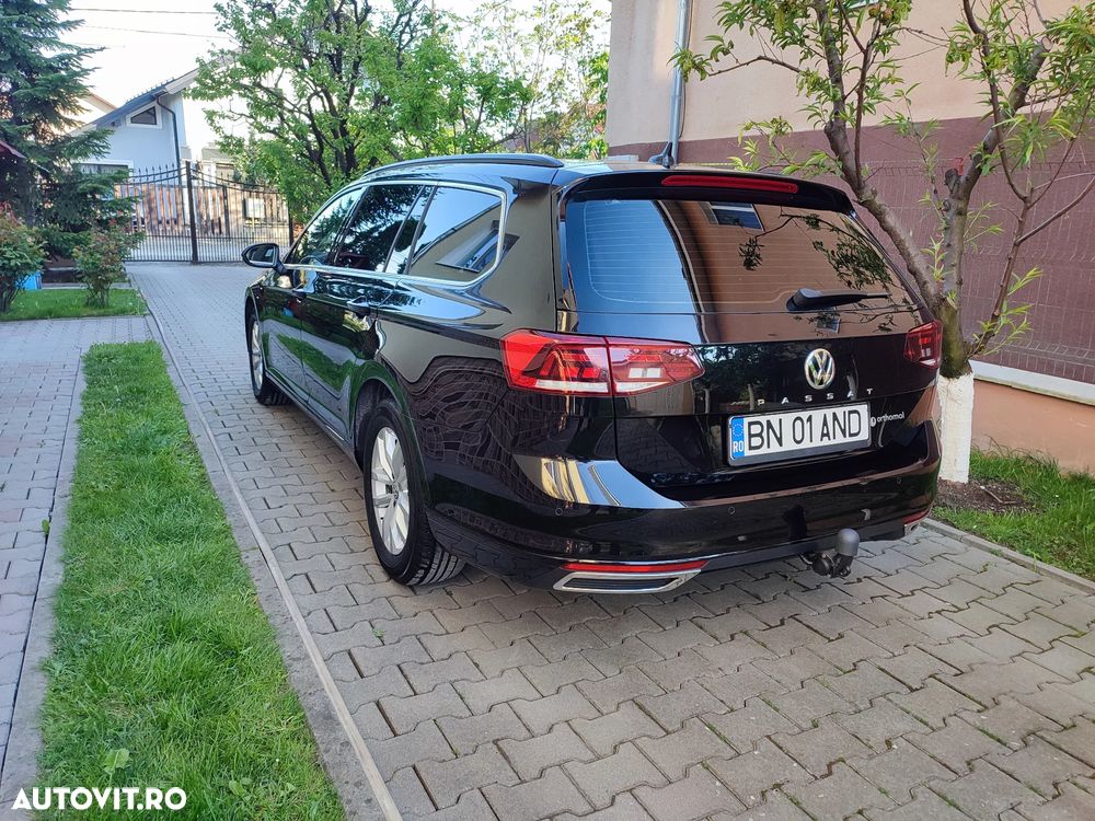 Volkswagen Passat 2.0 TDI SCR DSG Business - 8