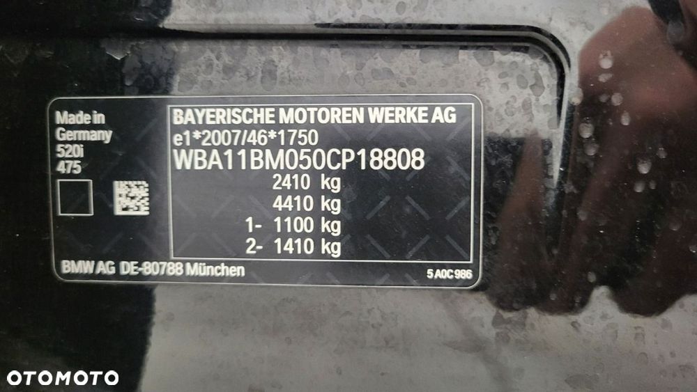 BMW Seria 5 520i mHEV M Sport sport - 26