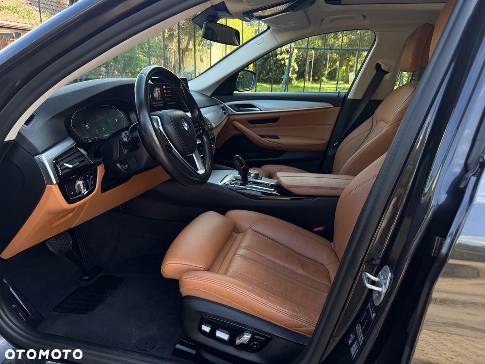BMW Seria 5 520i mHEV Luxury Line sport - 18