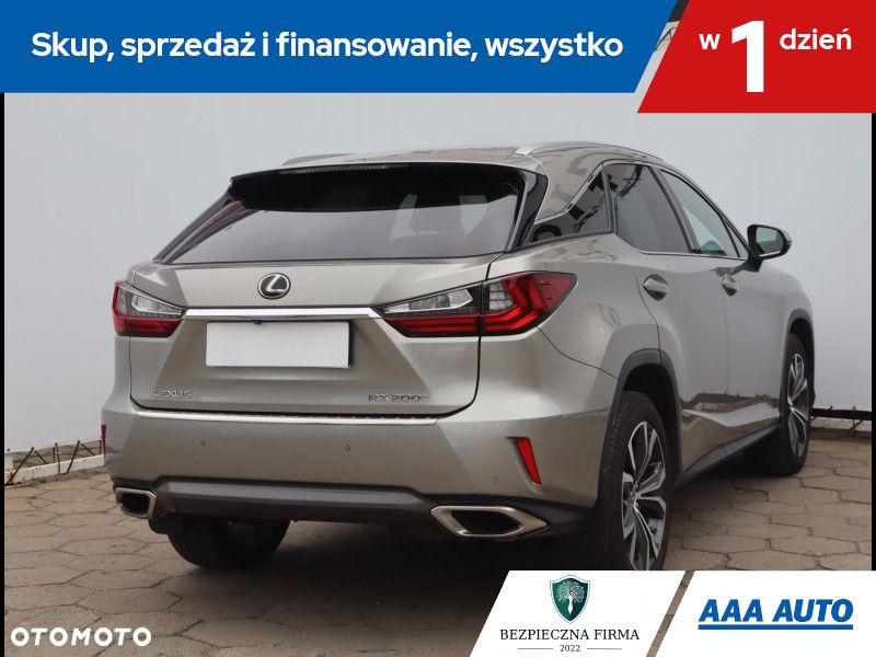 Lexus RX - 6