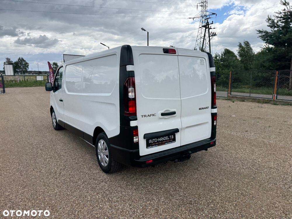 Renault Trafic - 8