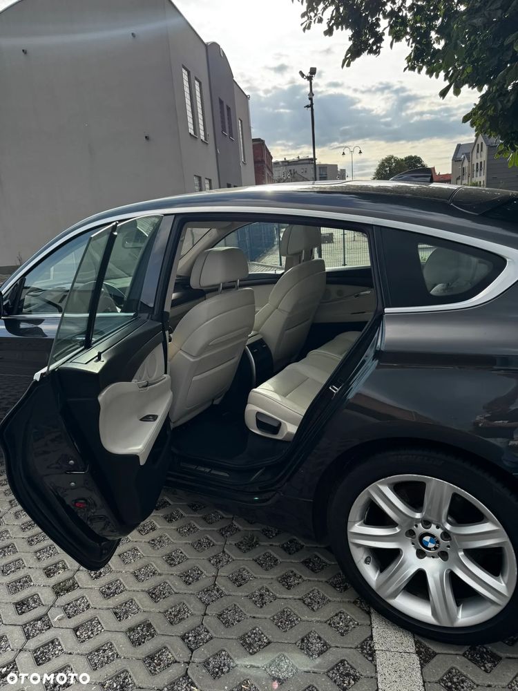 BMW 5GT 520d - 26