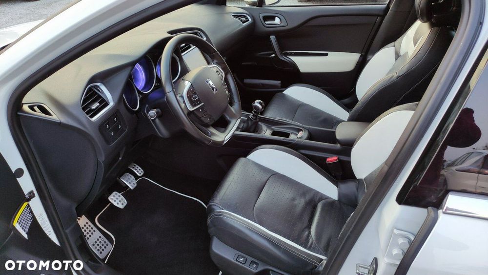 Citroën DS4 THP 200 SportChic - 6