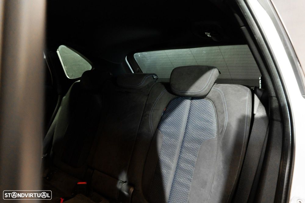 BMW 216 Active Tourer d Pack M Auto - 32