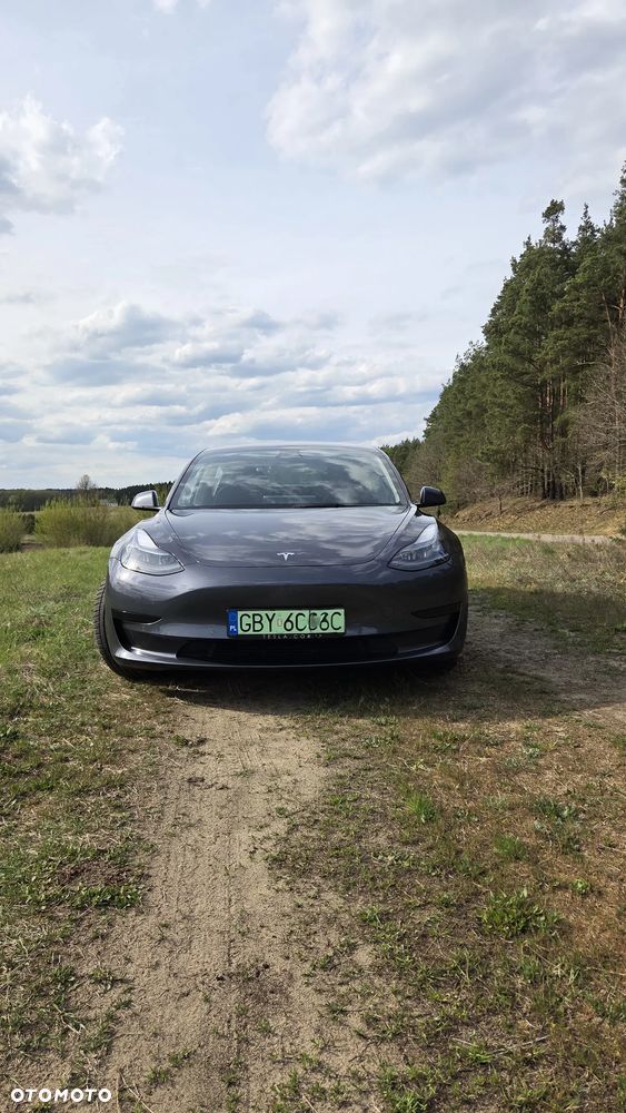 Tesla Model 3 RWD Hinterradantrieb - 3
