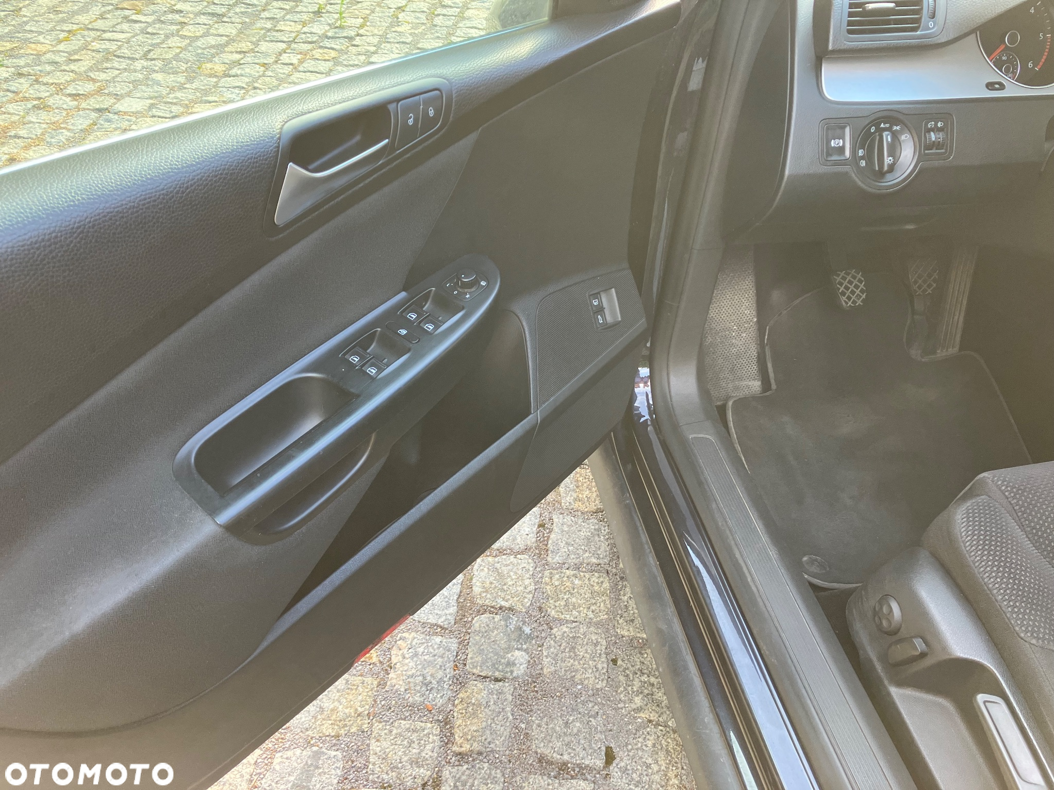 Volkswagen Passat 2.0 TDI Trendline - 11