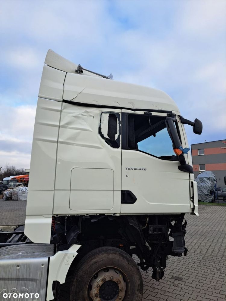 KOMPLETNA KABINA SYPIALNA MAN TG3 TGX GM / XLX EUROPA NOWY MODEL USZKODZONA - 6
