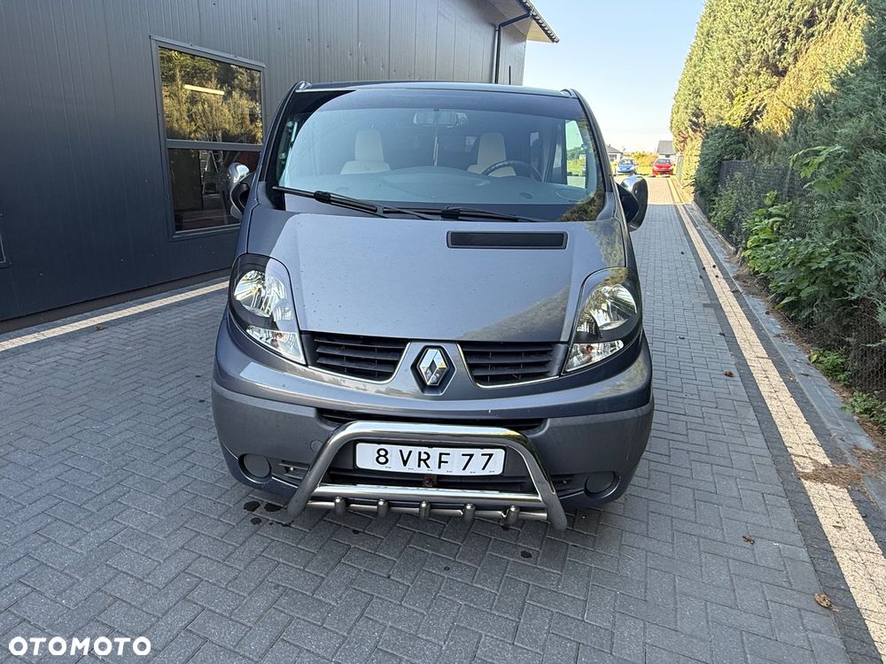Renault Trafic - 16