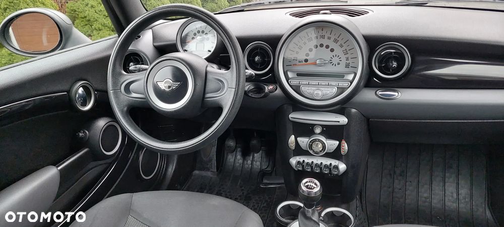 MINI ONE Baker Street - 34