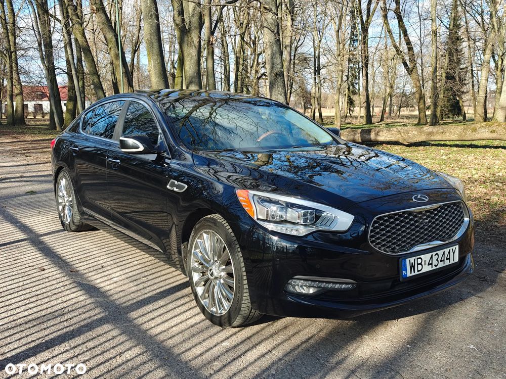 Kia K9 - 2