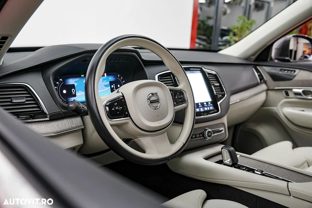 Volvo XC 90 B5 D AWD Plus Bright - 34
