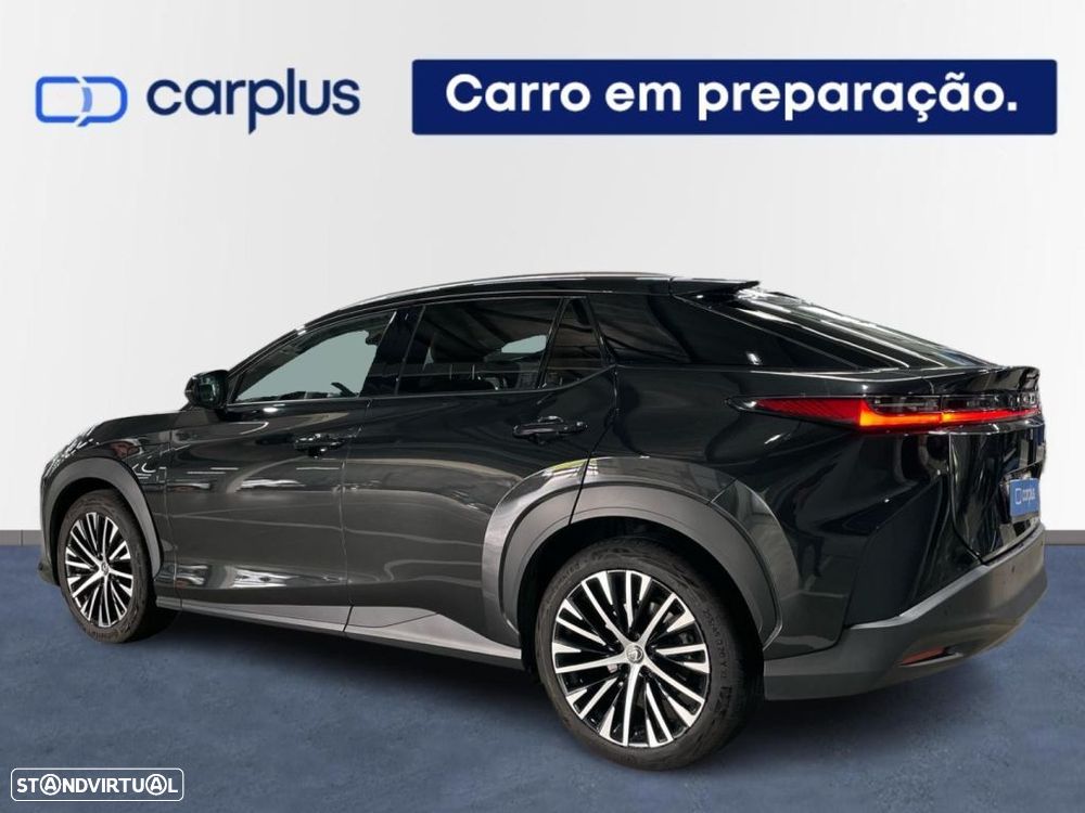Lexus RZ 450e Luxury - 2