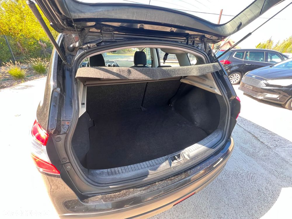 Nissan Qashqai 1.5 dCi Visia - 11