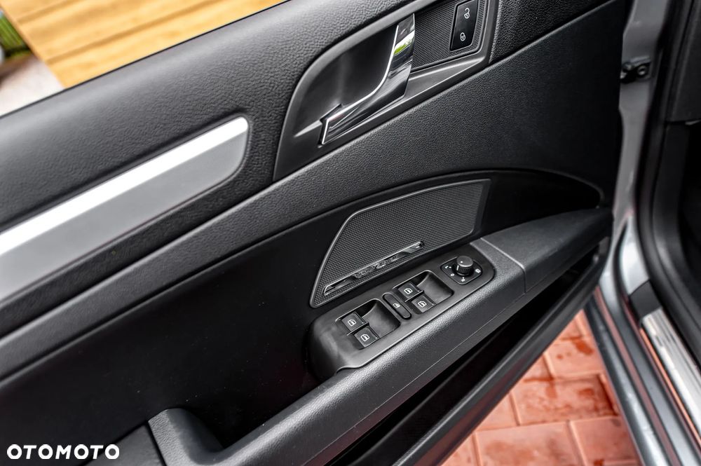 Skoda Superb 3.6 V6 4x4 DSG Elegance - 29